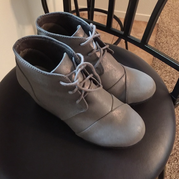 City Classified Boot Wedges