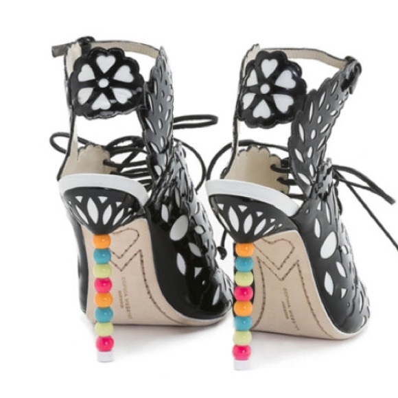 Sophia Webster Keira Doily Pattern Patent Sandals - Picture 4 of 4