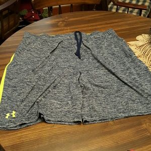 Men's Under Armour Shorts XXL