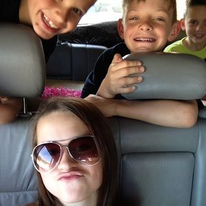 Meet your Posher, Kylee