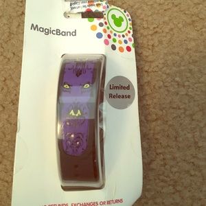Disney Haunted Mansion Magic Band *RARE*