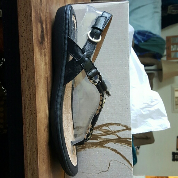 9M BOC sandal - black and silver