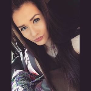 Meet your Posher, Victoria