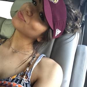 Meet your Posher, Yolanda