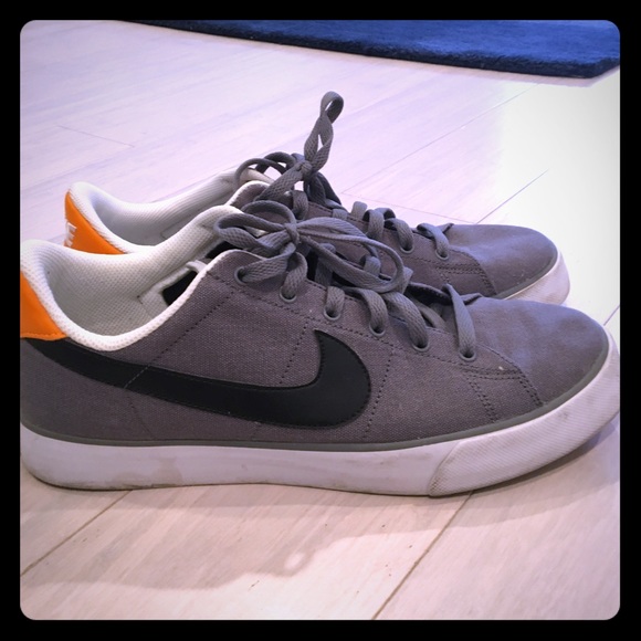 Nike Men's Sweet Class Canvas