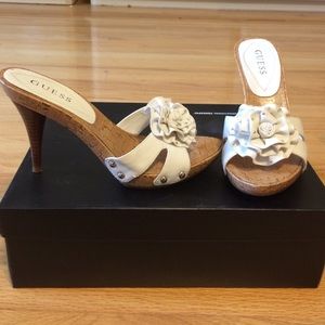 GUESS high heeled sandal - size 8