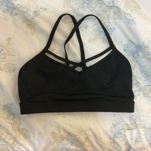 Black sports bra