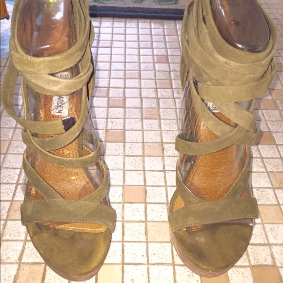 🚫🚫🔕SOLD🚫🚫🔕Steve Madden lace it heels sz 8 - Picture 2 of 3