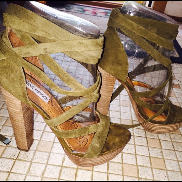 🚫🚫🔕SOLD🚫🚫🔕Steve Madden lace it heels sz 8 - Picture 3 of 3