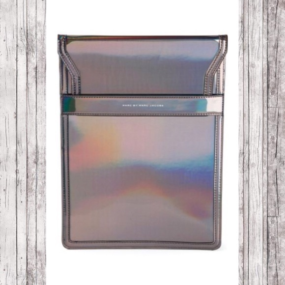 Marc Jacobs Tablet Case ✨