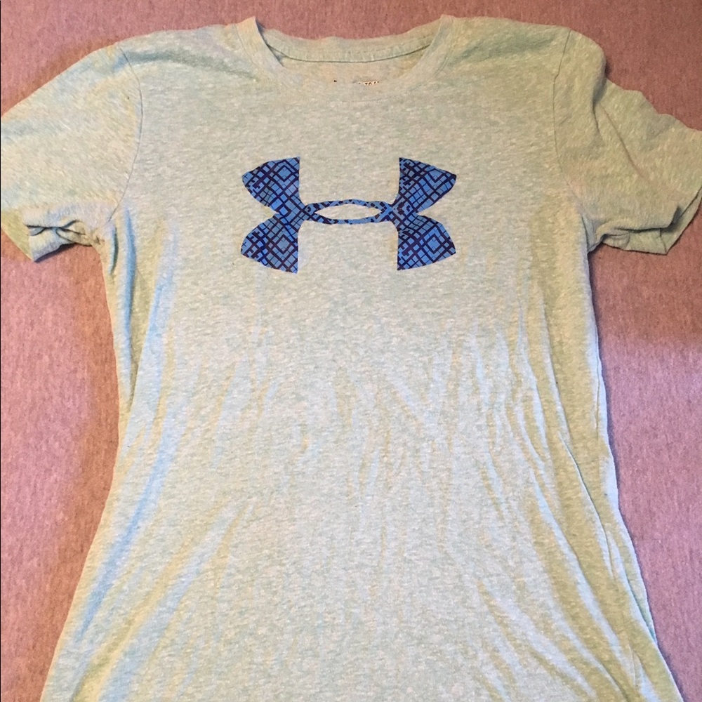 Under armour green extra small tshirt.