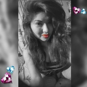 Meet your Posher, Edith