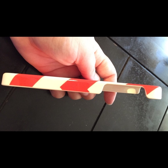 Scarlet and white chevron iPhone 5/5S/5C case - Picture 3 of 3