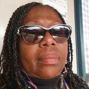 Meet your Posher, Delores