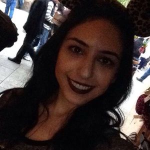 Meet your Posher, Leila