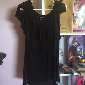 Black sleeveless top