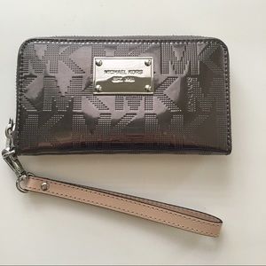 Michael Kors phone wristlet