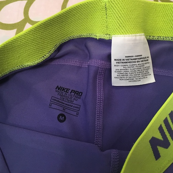 Nike spandex.. Size medium - Picture 2 of 3