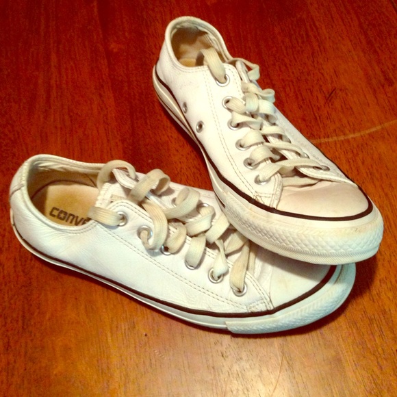 White leather converse size 8
