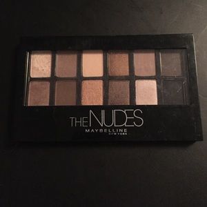Maybelline "The Nudes" eyeshadow