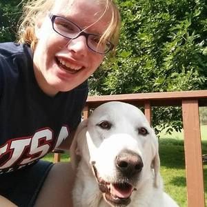 Meet your Posher, Cassie