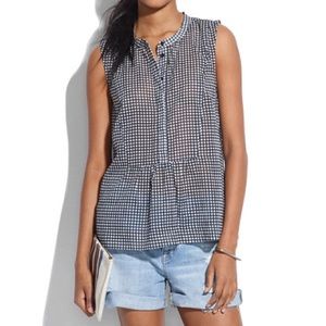 Black gingham sleeveless shirt top ✨flash sale✨