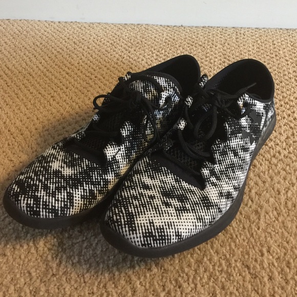 Under Armour Cross training Shoes