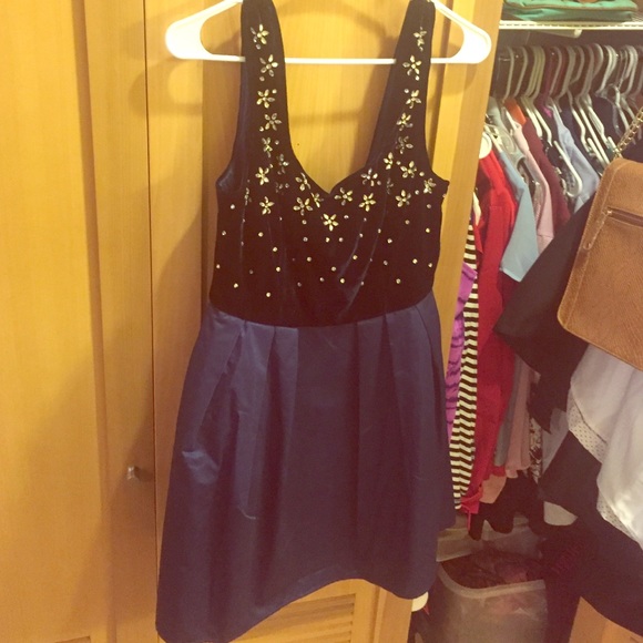 NWT ASOS Dress Size 8