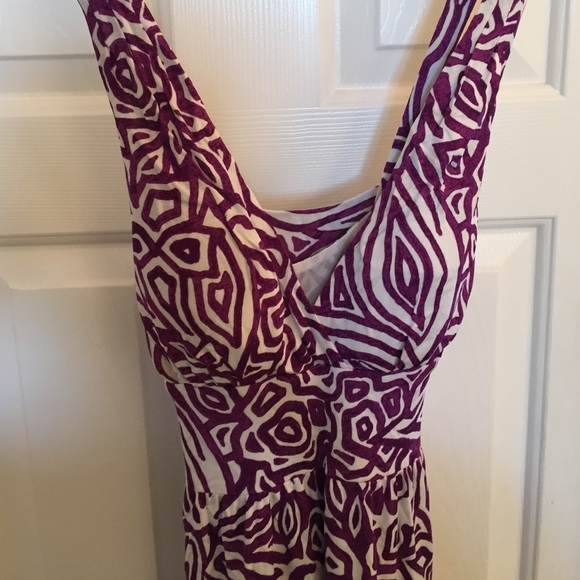 ❌SOLD❌Beautiful print dress - Picture 2 of 4