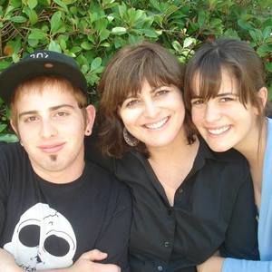 Meet your Posher, Connie