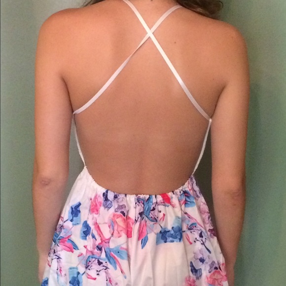 Floral casual dress - Picture 2 of 2