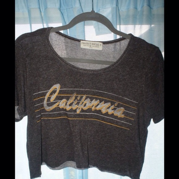 California crop top Urban outfitters size M