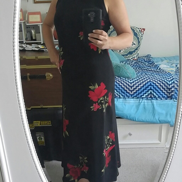 Dresses & Skirts - Dress