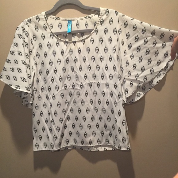 Navy blue and white blouse