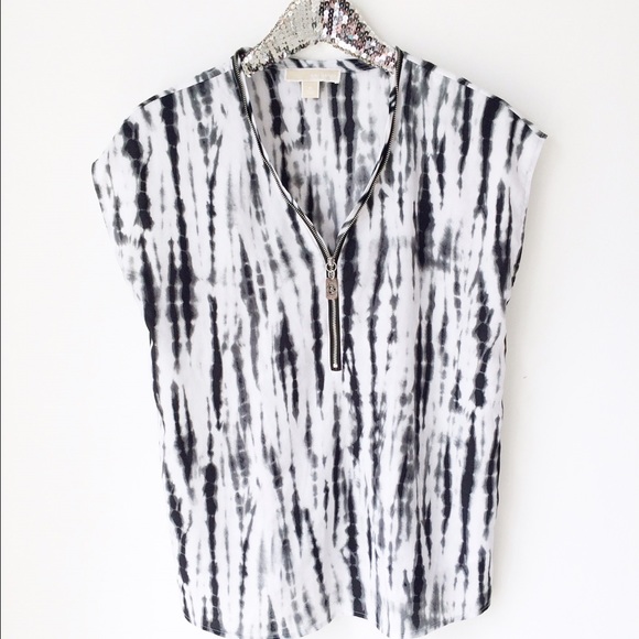 MICHAEL Michael Kors Tops - MICHAEL Michael Kors Zip Front Top