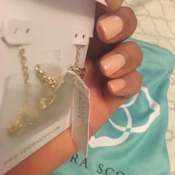 Kendra Scott - Picture 2 of 2