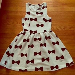 Bow dress