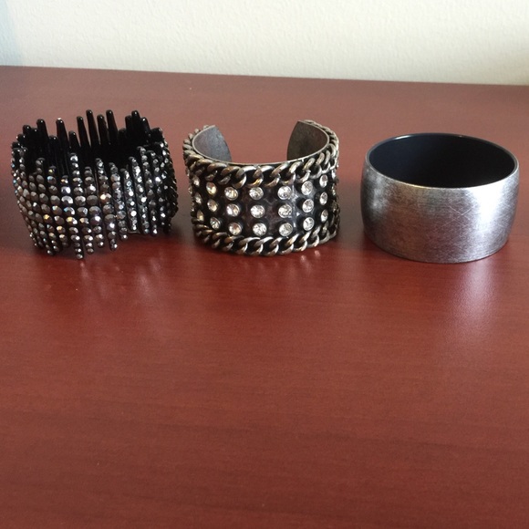 Bracelet set