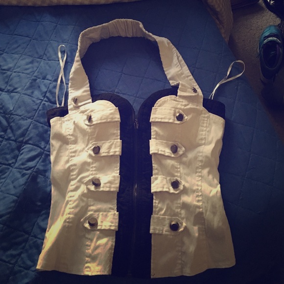 White and black , zippered shirt. - Picture 1 of 2
