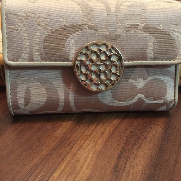 Coach wallet like new