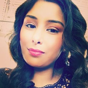 Meet your Posher, Regina