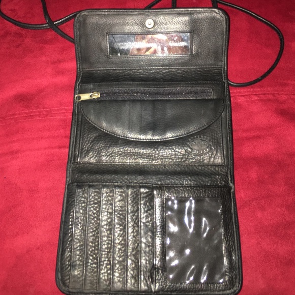 wallet - Picture 3 of 3