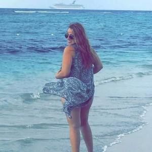 Meet your Posher, Alanna