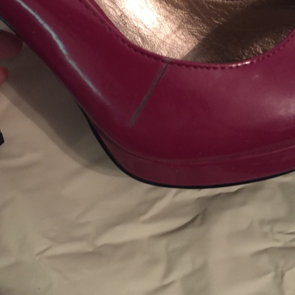 Cute peep toe heel - Picture 3 of 4