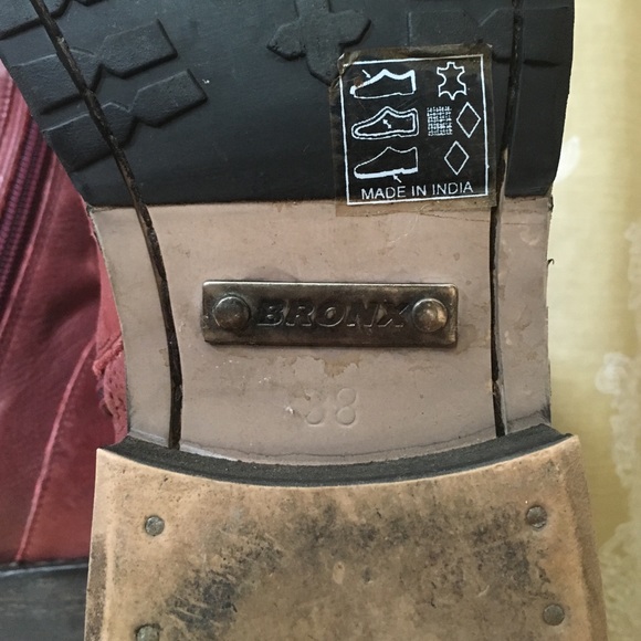 Cranberry BRONX Riding Boots - Picture 2 of 4