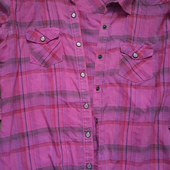 Pink flannel - Picture 3 of 3
