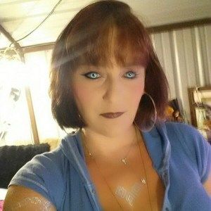 Meet your Posher, Manda