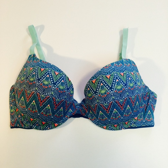 Wear Everywhere Push up Bra 34D