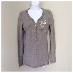 American Eagle long sleeve henley M