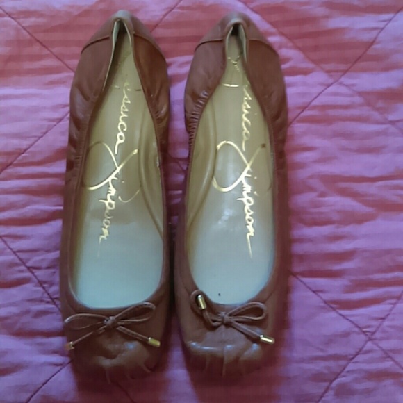 Jessica Simpson tan 7M leather uppers